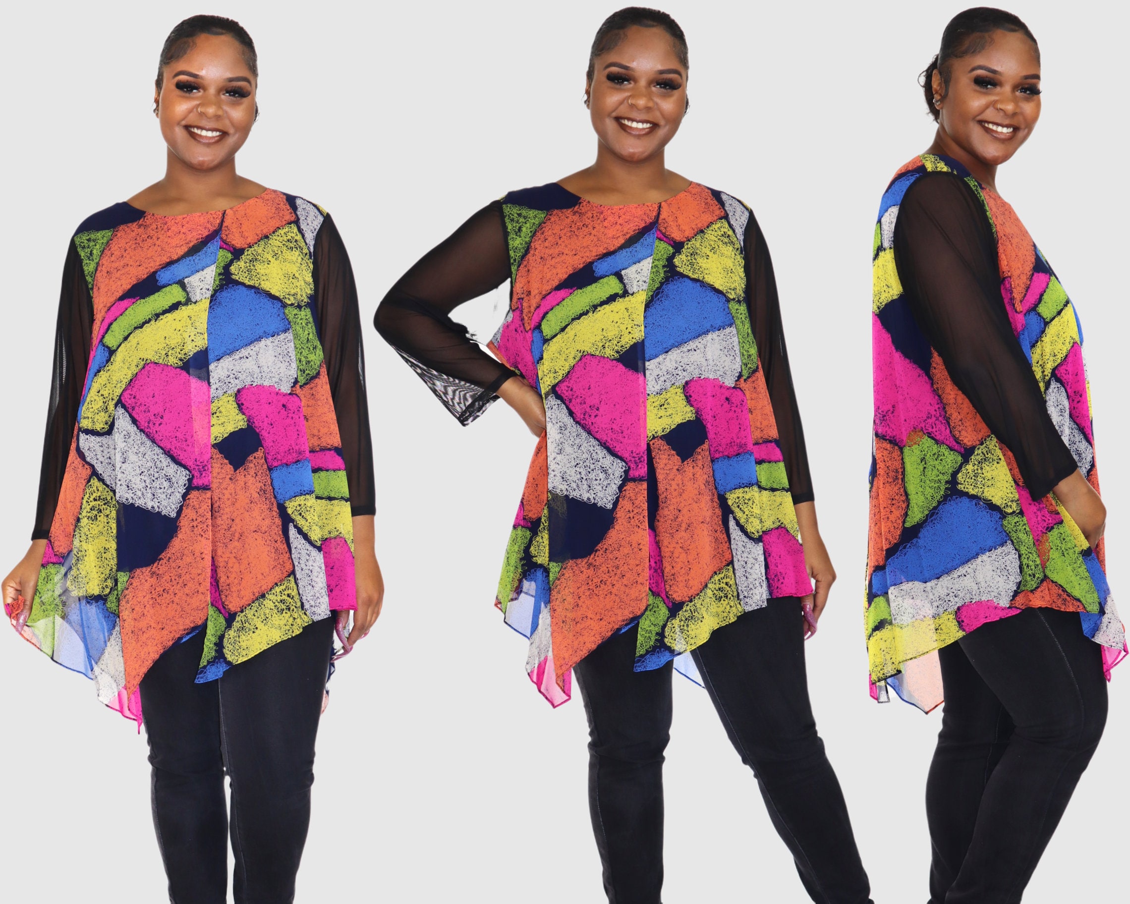 UND SPACE NEWSPAPER PRINT TOP 総柄　トップス Women Plus Size Newspaper Print Tunic Blouse Top With