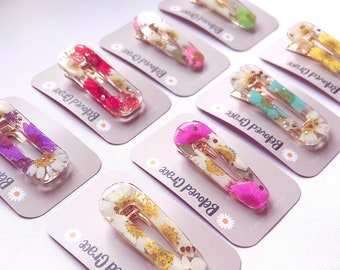 Real flower hairclips, resin barrettes, daisy hair clips, pressed flower hair clips