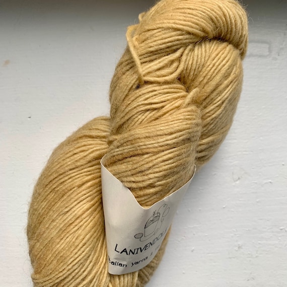 Lanivendole A Pure and Simple Wool Sport Weight Destash - Etsy