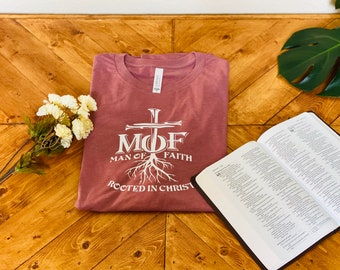 Camiseta Homem de Fé, Camiseta Motivadora/Amor Próprio/Autoestima/Frases Positivas, Roupa Cristã/Roupas de Fé, Presente Cristão
