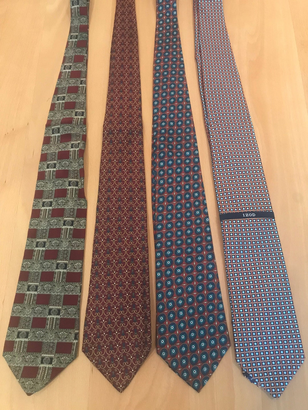 Free shipping - Lot of 4 100% Silk Men NWT 100% Silk Ties Bundle of 4 main image 1