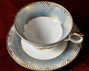 Taza y platillo Bavaria Elfenbein / Diseño geométrico azul con borde dorado / Taza con base de pedestal / Juego de té de porcelana alemana / Taza de té de mediados de siglo