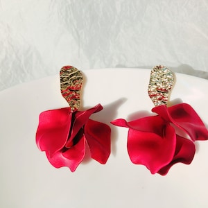 Red Petal Earrings/Red Flower Earrings/Statement Earrings/Cascade Petal Earrings/Unique Design Earrings