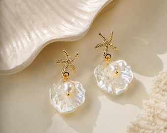 Gold Starfish & Seashell Pearl Earring/Beach Wedding Jewelry/Mermaid Bride Dangle/Summer Gift for Her/Original Design/Resort Jewelry/Clip-on