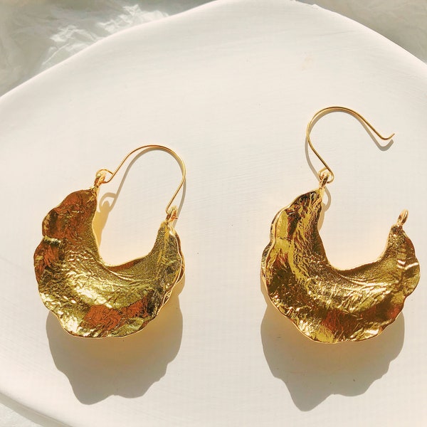 Big Gold Hoops Earrings, Vintage Style Gold Earring, Chunky Gold Earring , Geometric Gold Earring, Bag Style Earring, Handbag Hoop Earrings