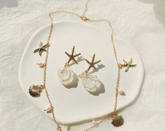 Gold Starfish Necklace/Sea Shell Pearl Pendants/Beach Necklace/Gold Jewelry/Nickel Free/Tiny Starfish/Gold Plated Freshwater pearl