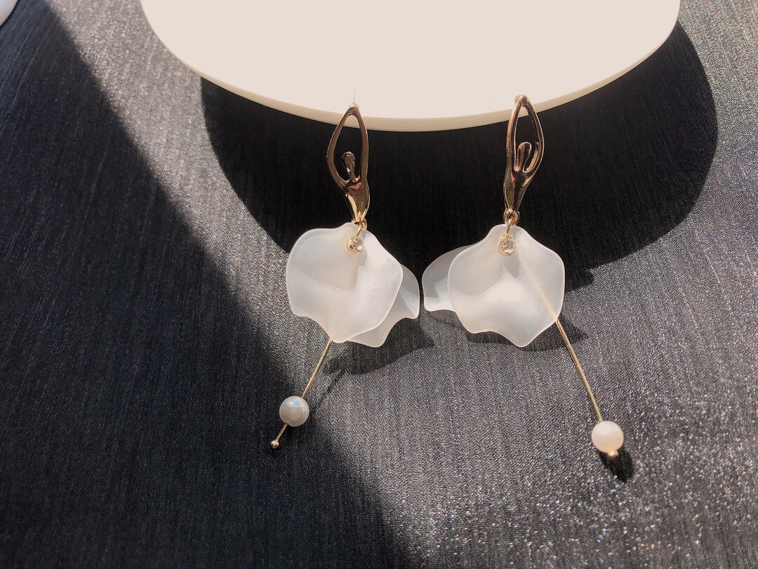 Statement Ballet Dancer Drop Earrings/925 Silver Ballerina Pearl