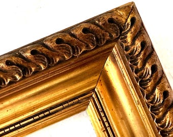 Very large, fine Art Nouveau stucco picture frame around 1900
