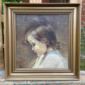 Fine, classic child portrait, old oil painting around 1930