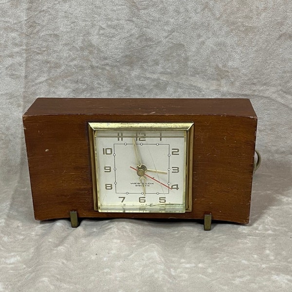 Vintage Midcentury 1950s/1960s Westclox Electric Mahogany Tabletop Clock Model SIO-V