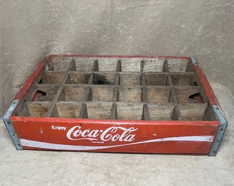 Vintage 1970s Coca Cola Coke Wood Glass Bottle 24 Slot Crate with Dividers