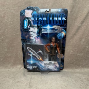 Vintage 1996 Playmates Toys tar Trek First Contact Lily Zefram Cochrane&#39;s Assistant Action Figure New in Package NIP NIB
