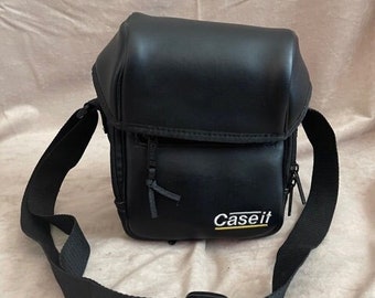 Vintage 1990s Case-It Portable CD Player + CD Travel Case