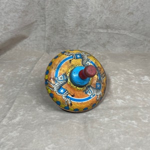 Vintage 1950s Ohio Art Company 5&quot; Tin Litho Spinning Three Zebras Circus Top
