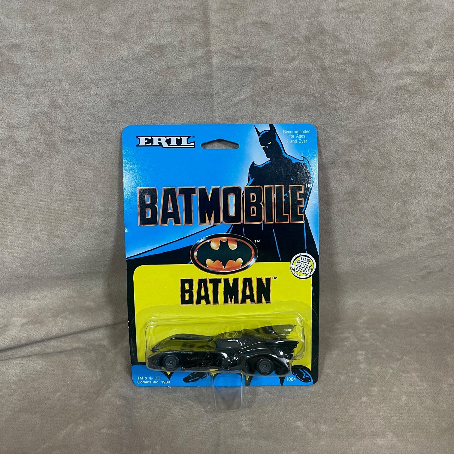 1989 89 BATMAN Batmobile Michael Keaton 1/64 Scala da Collezione 1989 89 BATMAN Batmobile Michael Keaton 1/64 Scala da Collezione