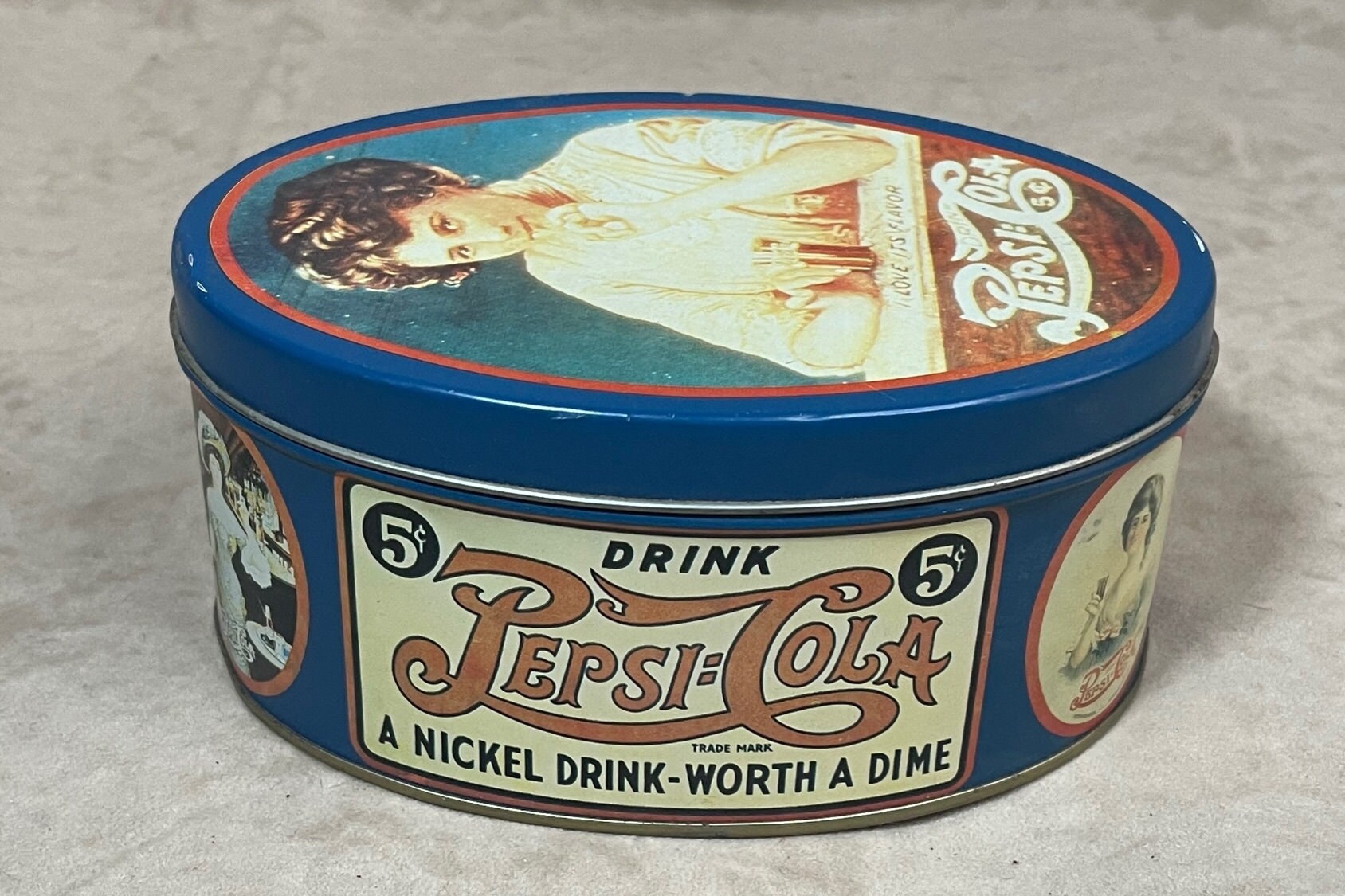 Vintage 1988 the Tin Box Company of America Pepsicola Large Oval Tin