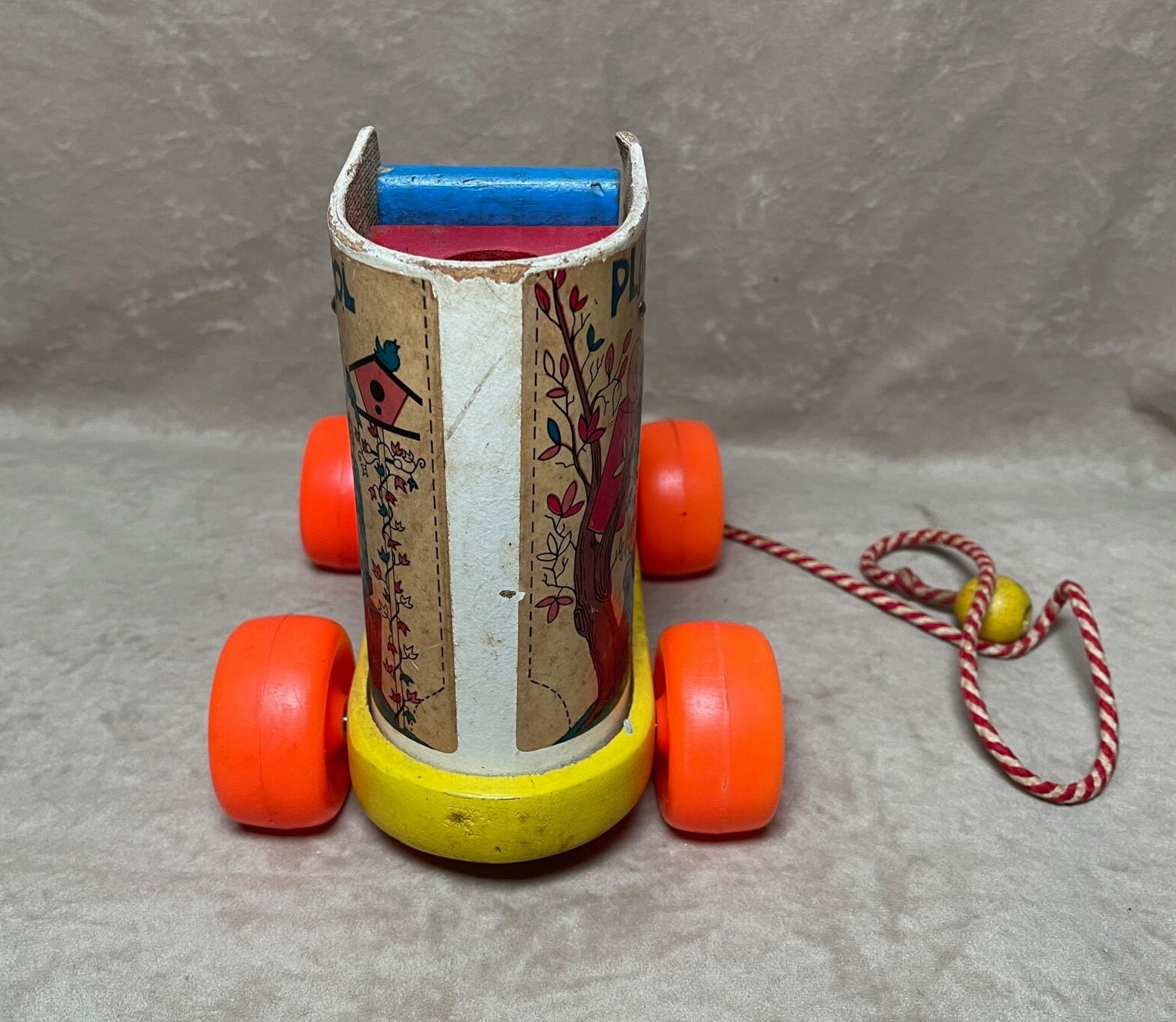 【1976USA vintage】Playskool おもちゃ　ワゴン　プルトイ Vintage 1970s Playskool Wood and Plastic Shoe Pull-a-long Toy - Etsy
