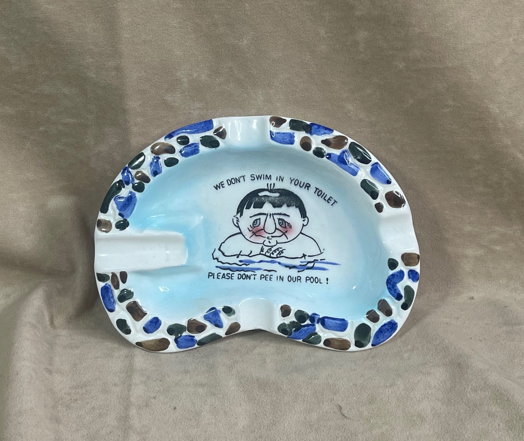少年インザフッドGRAFFITI POOL ASH TRAY by K.C.V 少年インザフッドGRAFFITI POOL ASH TRAY by K.C.V コレクション