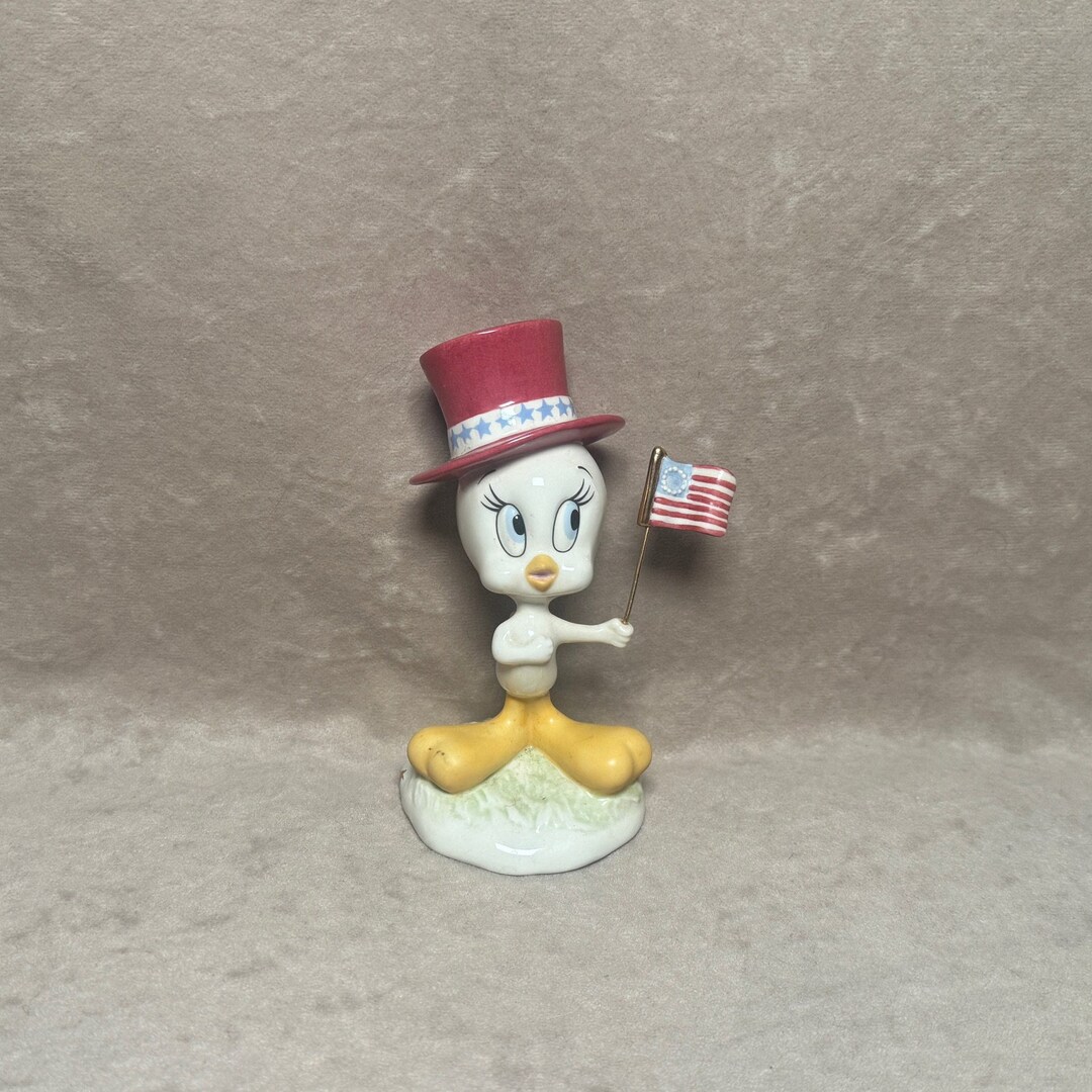 Vintage Lenox Looney Tunes Tweety Bird All American Tweety 4th of
