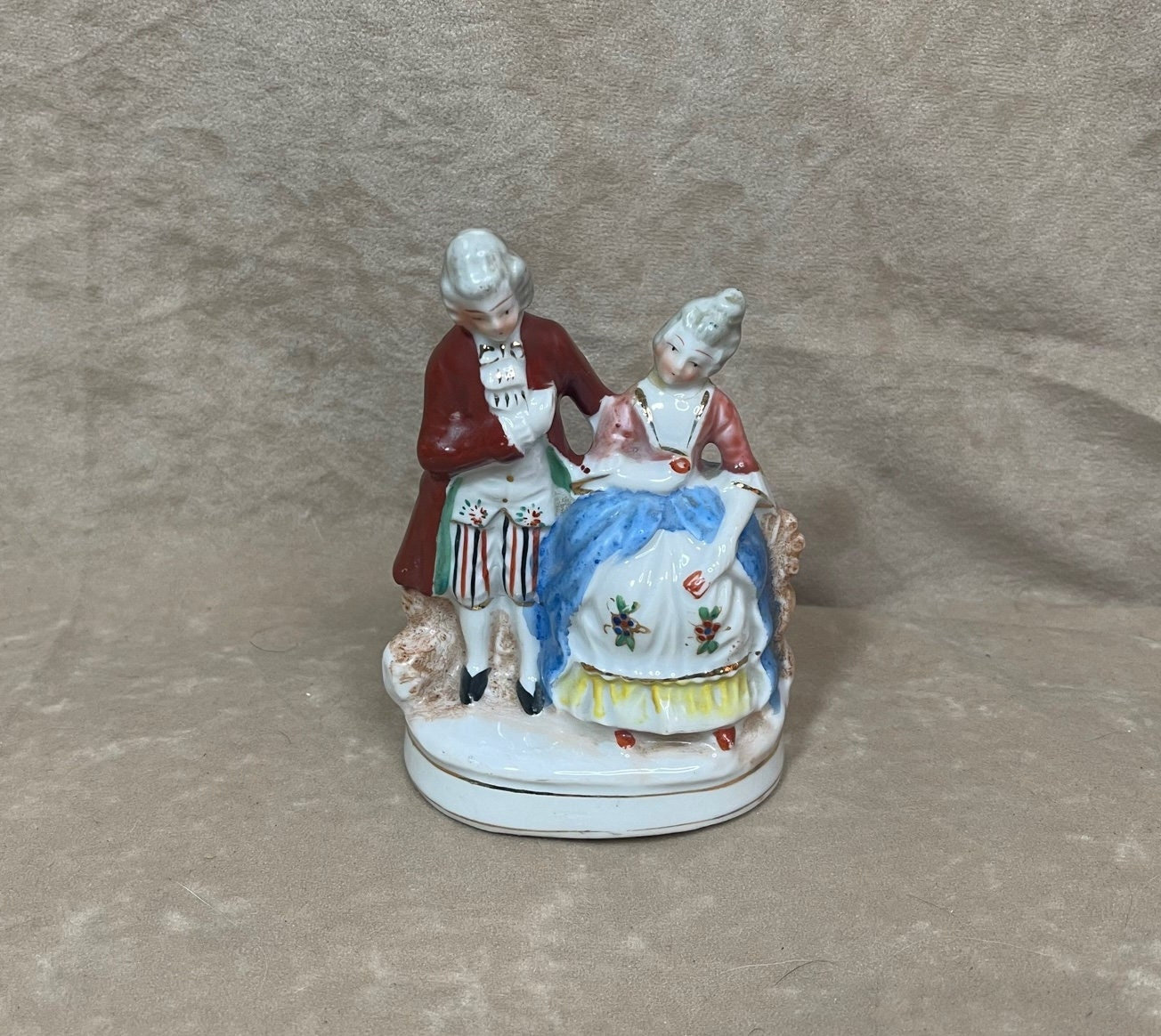 ヴィンテージ陶製フィギュアシリーズ 絵付け職人の男性メイドインジャパン il_fullxfull.4725119826_7jnh.jpg