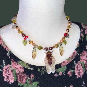 Cicada pendant necklace, woodland, cottagecore, fantasy, fairy kei, fairy grunge, fairycore