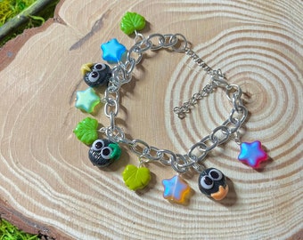 Sootsprite-armband inspirerat, hängande armband, berlockarmband