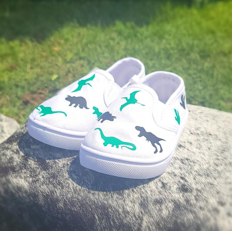 carters dinosaur shoes