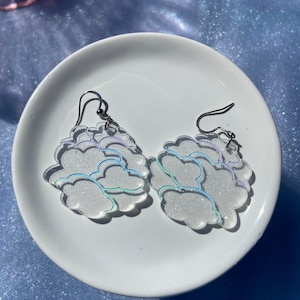 Traumhafte Wolken Ohrringe | Glitzernde Wolken Ohrringe | Transparent Pastell Ohrringe | Pastell Vibe Schmuck | Himmlische Ohrringe
