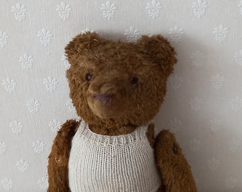 Vieux ours en peluche marron en mohair / Paille / Membres articulés par bouton