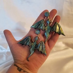 Gothic Flying Dragon Earrings, Green Dragon, Dragon jewelry, Cosplay Earrings, Goth earrings, Dragon Dangles, Medevil Earrings, Emerald