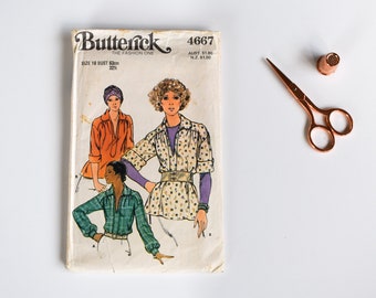 Ladies Top Sewing Pattern Butterick 4667 Vintage 1980s Womens Misses Shirt with Yoke and Collar Factory Folded