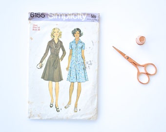 Simplicity 6155 Vintage 1970s Sewing Pattern Ladies Misses Dress with Front Buttons and Collar, Long Sleeves Size 14 USED/CUT