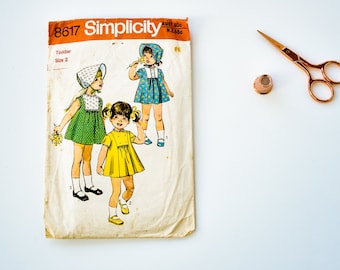Simplicity 8617 Vintage 1970 Sewing Pattern Toddlers Dress and Bonnet - Part USED/CUT, Part UNCUT Factory Folded