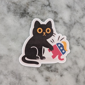 Sticker anti-atout chat noir, sticker protestation politique drôle, renversement de tendance, cadeau chat sarcastique, sticker punk féministe, vinyle imperméable