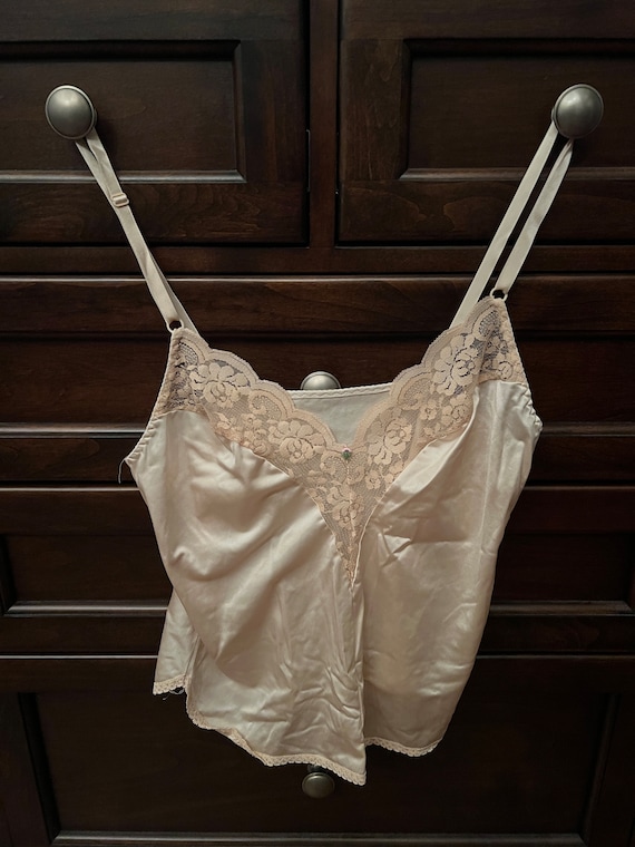 Vintage Maidenform Camisoles Size 36 set of 2 