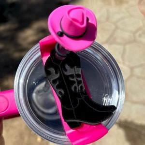 Cowgirl Boots Stanley Cup Topper: Anpassad akrylglasdekoration