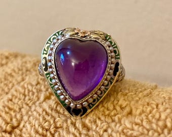 Vintage Amethyst cabochon enamel 14k white gold ring