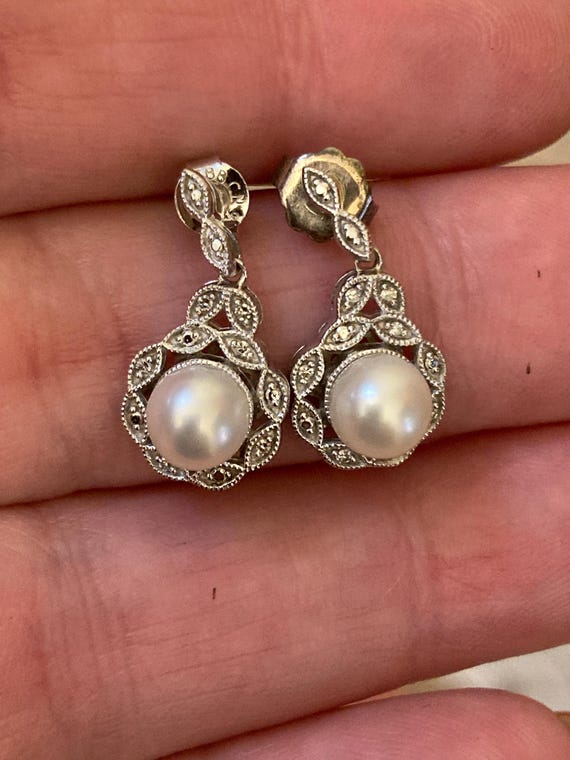 silver diamond pearl earrings/ 1/20 ct of diamonds - image 7