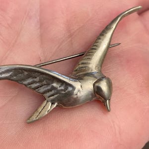 Vintage silver bird brooch