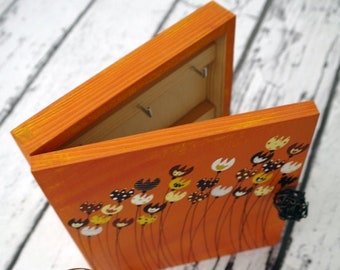 Hand Painted Orange Wooden Key Box, Floral Design, Hanging Key Box, Six Key Hooks, Personalized Key Cabinet, Wooden Hallway Key Box Storage