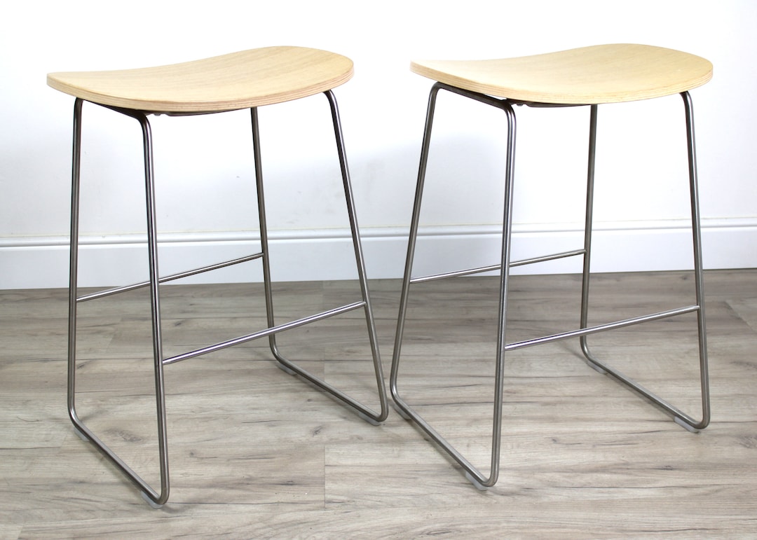 展示品カッペリーニジャスパーモリソンハイパッド4脚セットスツール