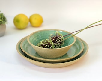 Handmade Green Ceramic Dinnerware Set for 4 - Housewarming Gift