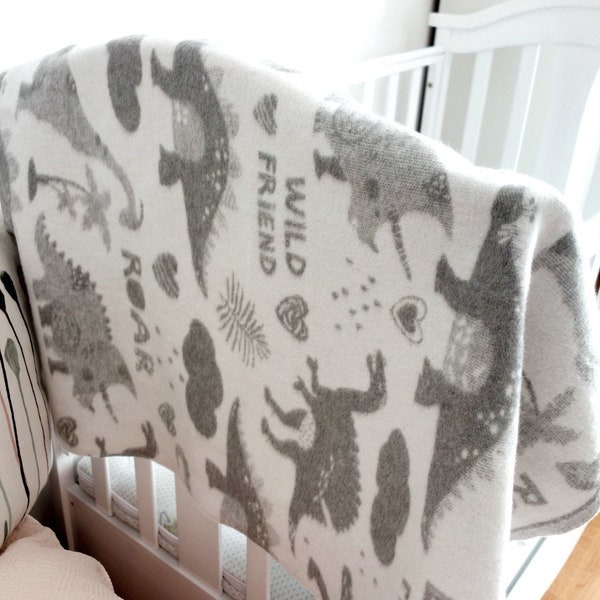 Super soft baby blanket, blanket dinosaurs, double sided blanket, babydecke, Kinder Decke, babyfilt, barnfilt, filt dinosaurier, dinosaurier