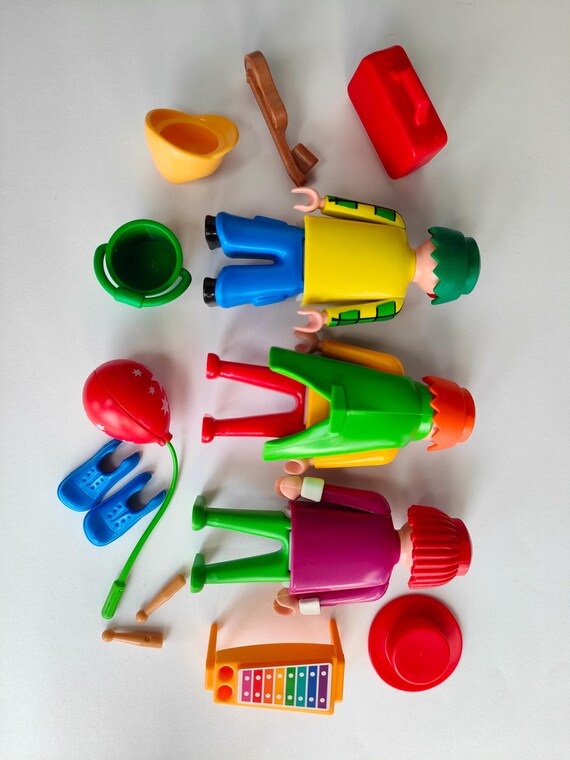 Chapeau De Clown Playmobil Rouge Avec Fleur Jaune - Accessoire De Cirque D'occasion