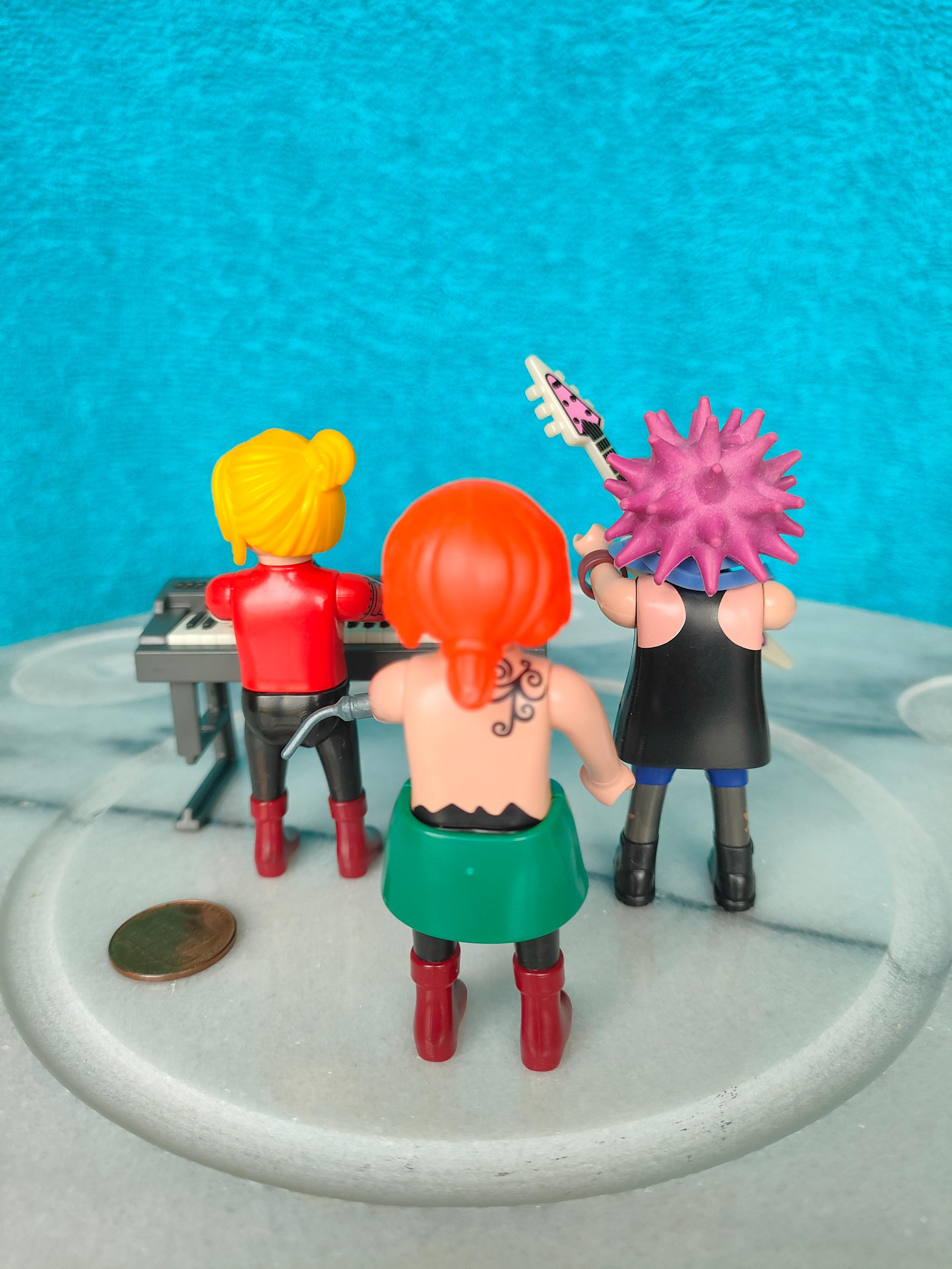 PLAYMOBIL SINGER Band Action Figure Toy, Guitar Players