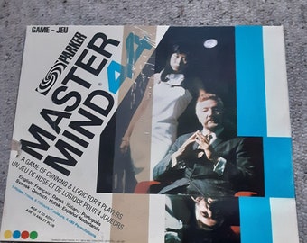 Super Rare Vintage Mastermind 44 Game by Parker. Never seen a other like this. 1973 collectable boardgame