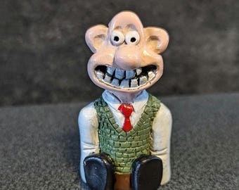 Wallace and gromit desk buddy TV show nostalgia clay model figure