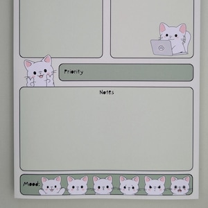 DAILY PLANNER Cat Memo Pad, To Do List, Mood Tracker, Funny Notepad, 100 Sheets (3+ Months), A5, Cute Notebook, Kawaii Kitty Cat Stationery