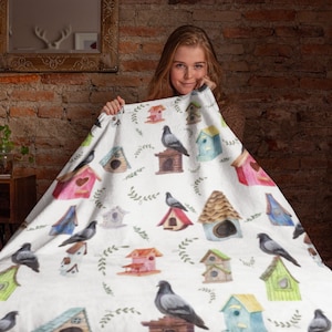 Pigeon with birdhouse Velveteen Plush Blanket, pet Pigeon, bird watcher gift idea, Xmas Pigeon parrot gift idea, Pigeon birdhouse  throw