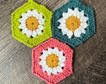 Hexagon Daisy Granny Square Pattern, hexagon granny square pattern, crochet pattern, crochet afghan motif pattern, crochet flower, crochet